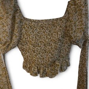 Floral Blouse with Puff Sleeves